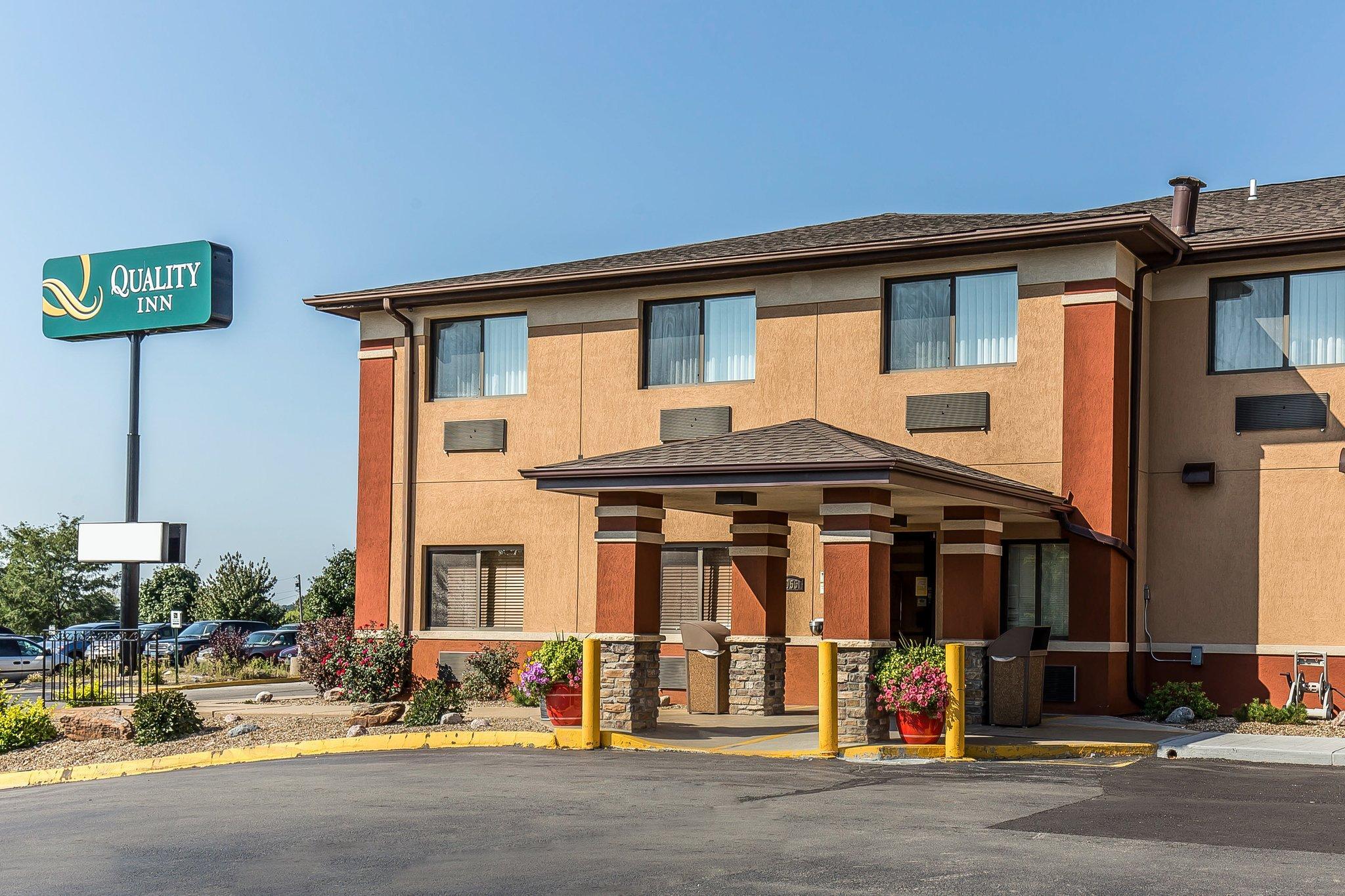 Quality Inn At Collins Road - Cedar Rapids Exterior foto